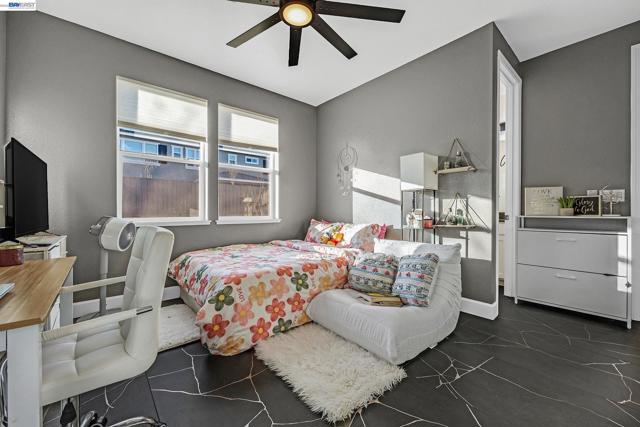 Image 16 of 60 For 259 Eagle Nest Dr