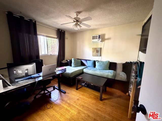 3704 W 111th Place, Inglewood CA: https://media.crmls.org/mediaz/3a5a32e6-801e-43c1-9c47-ab1bdd4001c6.jpg