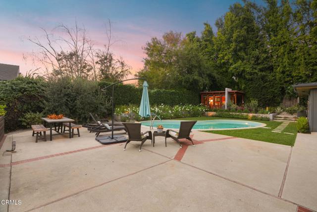 Detail Gallery Image 35 of 45 For 1025 Nithsdale Rd, Pasadena,  CA 91105 - 4 Beds | 3 Baths