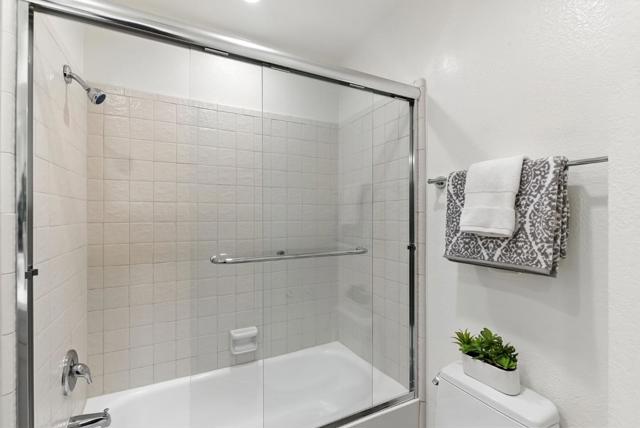 999 W Evelyn Terrace, Sunnyvale CA: https://media.crmls.org/mediaz/3a5be4a9-aa0e-4072-a2a2-3bc68af4ae8f.jpg