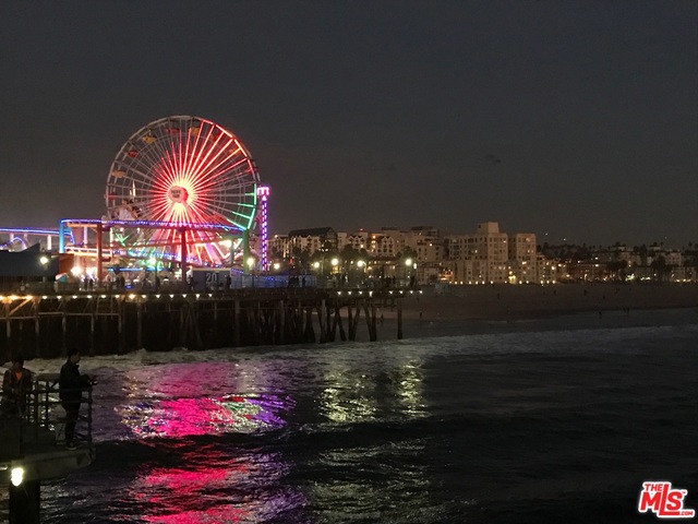 https://media.crmls.org/mediaz/3a5c5187-5c9d-4d85-9768-8fbd538fe282.jpg?preset=X-Large