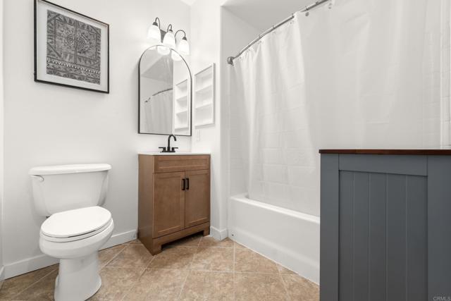 26514 Arboretum Way, Murrieta CA: https://media.crmls.org/mediaz/3a5e4d2e-37e6-4c51-878b-214773e234bd.jpg