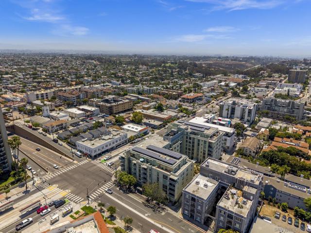 3812 Park Blvd, San Diego CA: https://media.crmls.org/mediaz/3a5eff56-94da-4fd2-bfc4-e6f87ef14dc7.jpg
