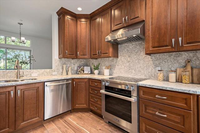 153 Irene Court, Mountain View CA: https://media.crmls.org/mediaz/3a5fe113-ba75-4779-9cdb-6704bcbf8983.jpg