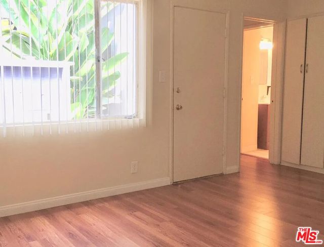 7021 Ramsgate Place, Los Angeles CA: https://media.crmls.org/mediaz/3a61541d-9b92-44ad-b4de-8678d6caed19.jpg