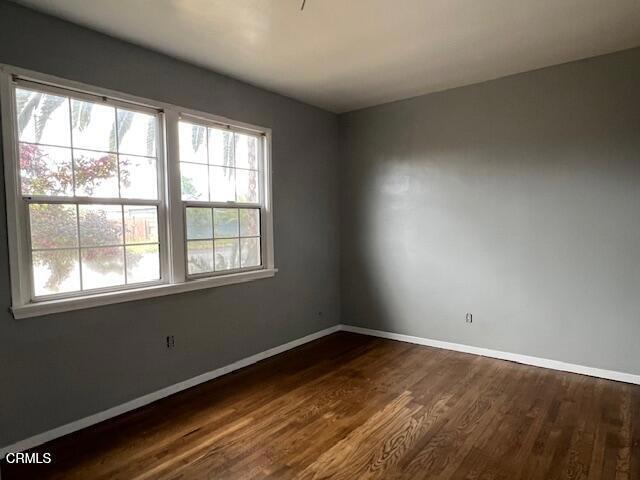 2456 Katherine Avenue, Ventura CA: https://media.crmls.org/mediaz/3a61af30-4f77-4088-b4e0-7e37a3ae21d2.jpg