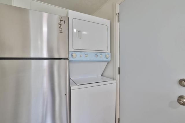 8282 Murray Ave, Gilroy CA: https://media.crmls.org/mediaz/3a61e75a-9484-43fa-861e-48a1218e7647.jpg