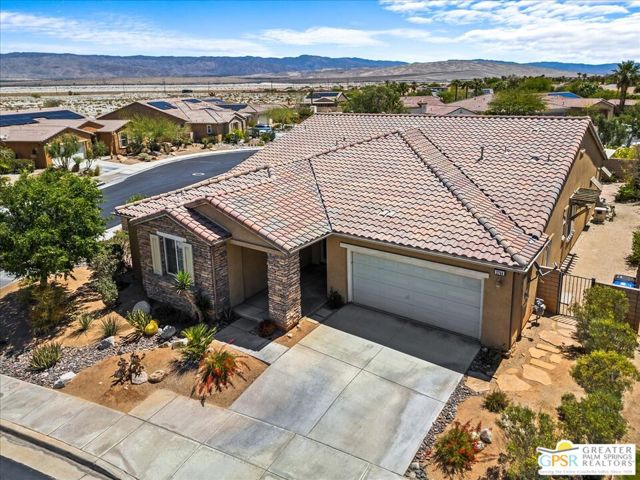 3764 Serenity Trail, Palm Springs CA: https://media.crmls.org/mediaz/3a61e8c0-19ee-494c-9fd1-db3843ef1453.jpg