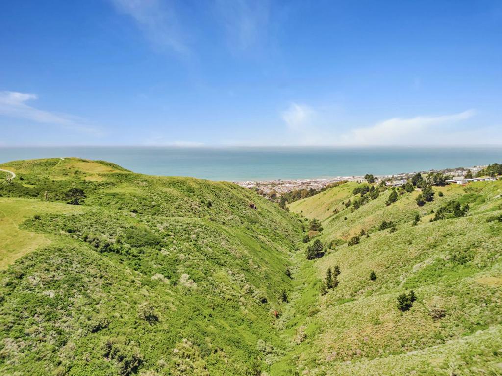 MLS #ML82007900 image #4