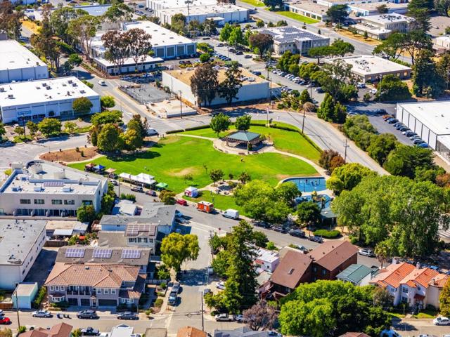 460 San Bruno Avenue, Brisbane CA: https://media.crmls.org/mediaz/3a62b425-b6d0-4723-ac4a-faa3769f900b.jpg
