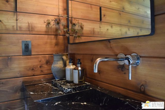 25150 Cougar Road, Idyllwild CA: https://media.crmls.org/mediaz/3a636ff5-f9cf-4f2d-9ff6-148d494ba87b.jpg
