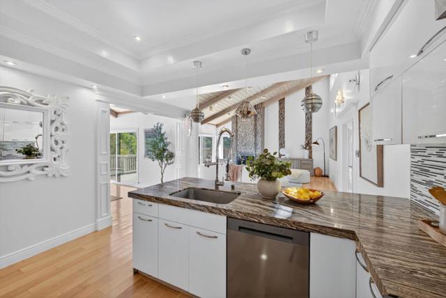 30 Bluebell Lane, Hillsborough CA: https://media.crmls.org/mediaz/3a64b12d-bf09-4de6-a034-5c763775a059.jpg