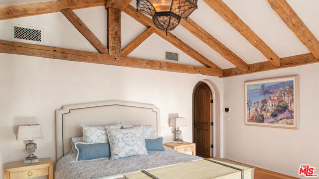 24650 Blue Dane Lane, Malibu CA: https://media.crmls.org/mediaz/3a6774b9-56f1-4b3a-9cd5-870bdc1f3492.jpg