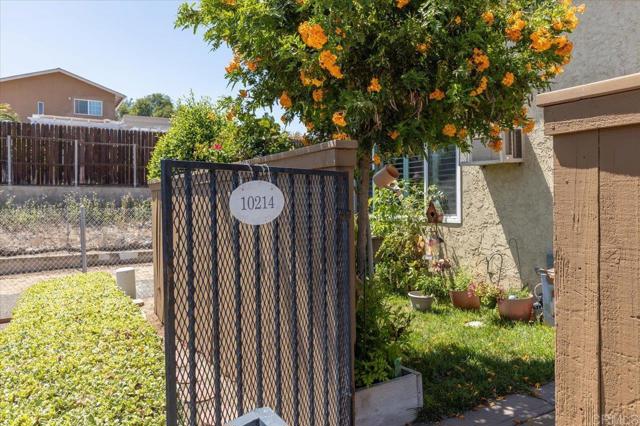 10214 Michala Place, Santee CA: https://media.crmls.org/mediaz/3a678492-cd3c-47b3-9f35-0542f0e86194.jpg