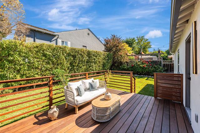529 Hobart Avenue, San Mateo CA: https://media.crmls.org/mediaz/3a67a300-0b99-4633-8812-69dfc5c651f4.jpg