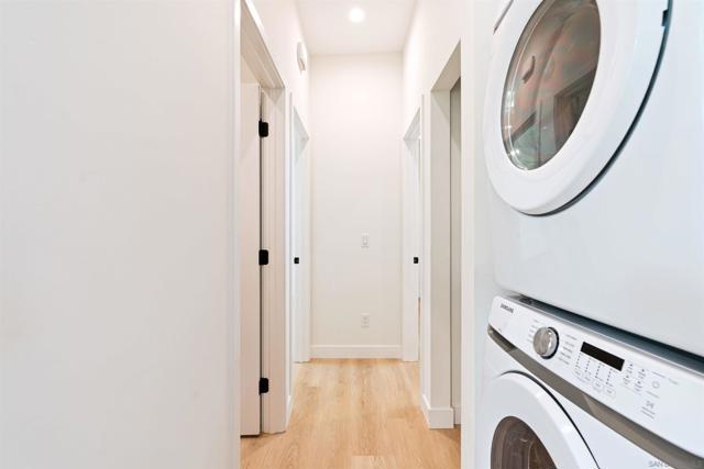 1160 Erica St, Escondido CA: https://media.crmls.org/mediaz/3a694280-f21d-497a-8f6a-a57c686747e2.jpg