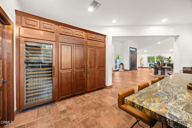 1533 Rancho Avenue, Glendale CA: https://media.crmls.org/mediaz/3a69caac-d28a-45bd-ab31-69c89d1c2109.jpg