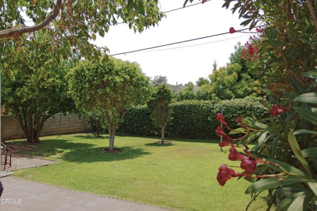 1255 N Dominion Avenue, Pasadena CA: https://media.crmls.org/mediaz/3a69dc40-4e85-4cf9-bbd9-a7d5ab2c1501.jpg