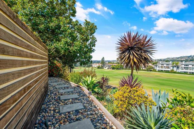 Image 27 of 75 For 2532 La Costa Ave