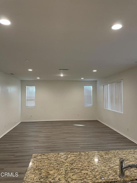 3141 E Yountville Drive, Ontario CA: https://media.crmls.org/mediaz/3a6b09b1-ed85-4af9-b0b4-016c3ded4e60.jpg