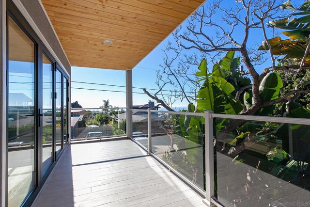 4445 Coronado Ave, San Diego CA: https://media.crmls.org/mediaz/3a6c11aa-85c3-4e3f-be74-3a9d91fc3d6d.jpg