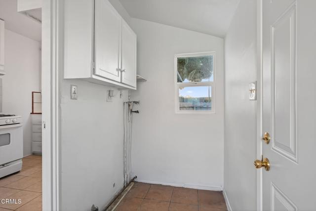 Detail Gallery Image 11 of 33 For 113 E Cedar St, Oxnard,  CA 93033 - 3 Beds | 2 Baths