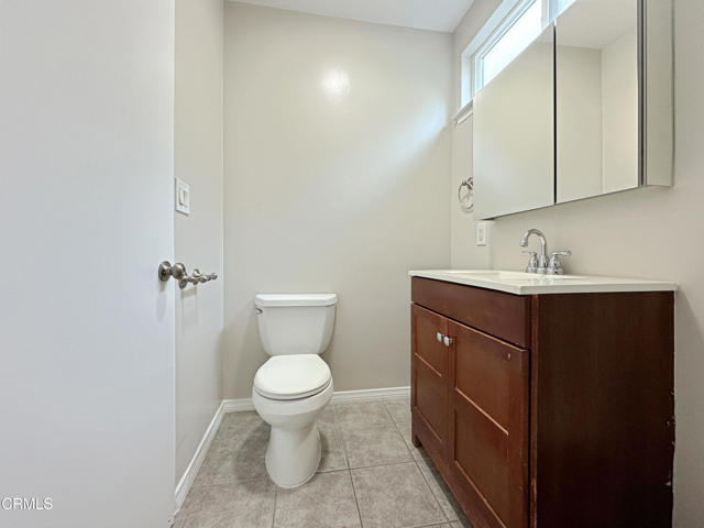 Detail Gallery Image 8 of 13 For 595 N Los Robles Ave #10,  Pasadena,  CA 91101 - 0 Beds | 1 Baths