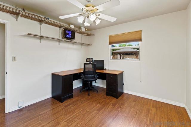1658 Greenfield Dr, El Cajon CA: https://media.crmls.org/mediaz/3a6cd633-e8eb-43b2-9aec-39796b130e39.jpg