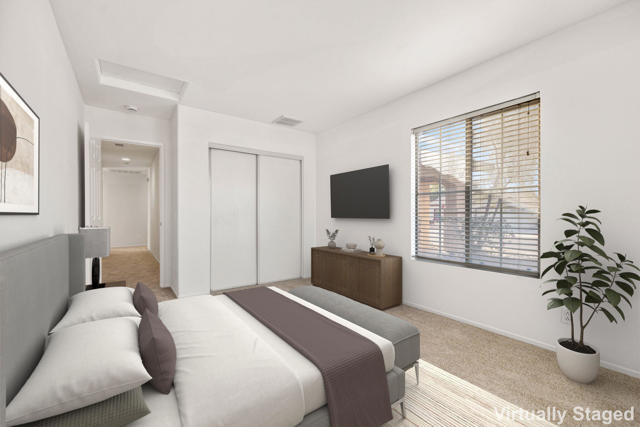 Image 27 of 39 For 83773 Salva Court