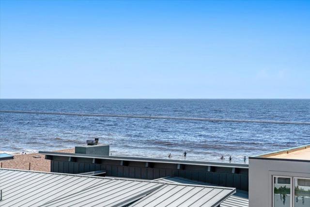 617 Beach Drive, Aptos CA: https://media.crmls.org/mediaz/3a6d4034-3714-4c3a-b399-862e74e3fd9d.jpg