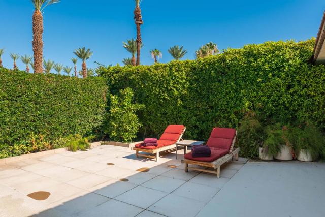 22 Cornell Drive, Rancho Mirage CA: https://media.crmls.org/mediaz/3a6d805a-e38b-4996-a64e-9bbd44e1e54b.jpg
