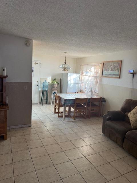 1102 Pinnacles Avenue, Greenfield CA: https://media.crmls.org/mediaz/3a6de609-850a-40ed-b655-ac776b30563b.jpg