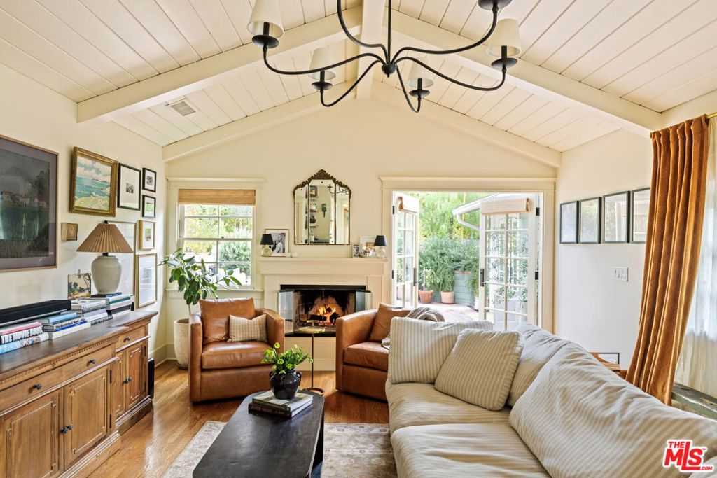 MLS #25608357 image #18