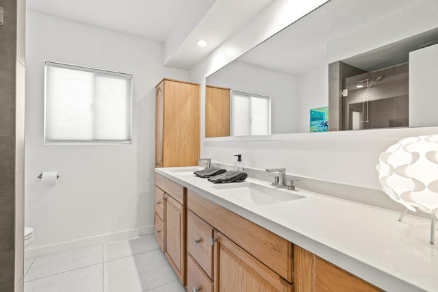 1175 E San Lucas Road, Palm Springs CA: https://media.crmls.org/mediaz/3a70308a-6775-4fe3-9253-feebf0c0ab5c.jpg