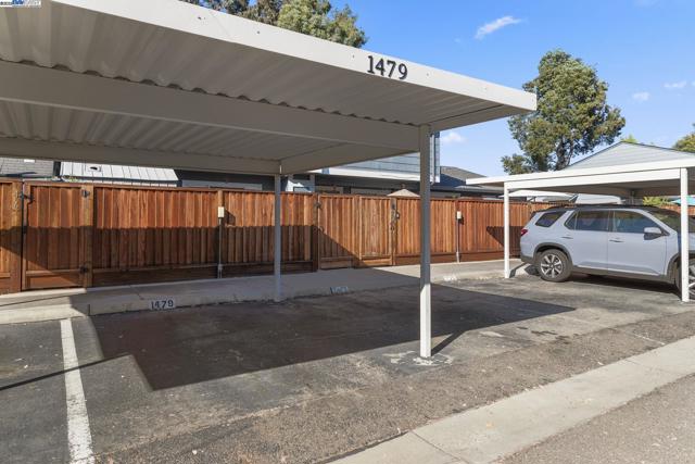1479 Spring Valley Cmn, Livermore CA: https://media.crmls.org/mediaz/3a706459-c112-492d-904b-414ea3ebc025.jpg