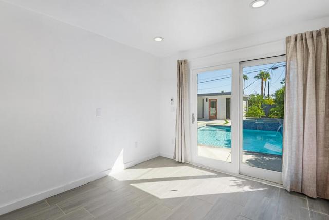 38855 Paradise Way, Cathedral City CA: https://media.crmls.org/mediaz/3a73ae0a-c75b-4de5-b8a8-a638060f94ec.jpg