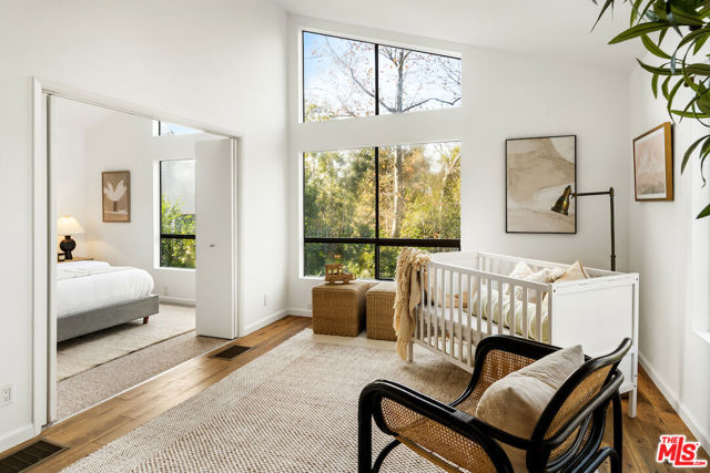 1771 Arteique Road, Topanga CA: https://media.crmls.org/mediaz/3a73e2bf-c8e5-4850-80a3-cc532784d196.jpg