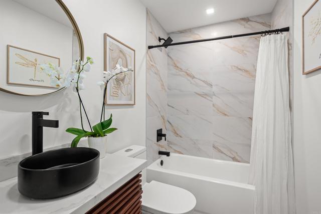 Detail Gallery Image 24 of 43 For 746 Eastshore #106,  Chula Vista,  CA 91913 - 2 Beds | 2 Baths