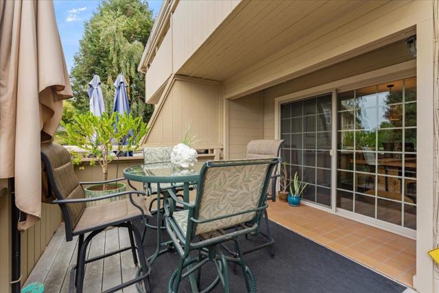 182 Hyannis Court, Aptos CA: https://media.crmls.org/mediaz/3a749a7b-b0c1-4468-bb6f-c789a75a786b.jpg