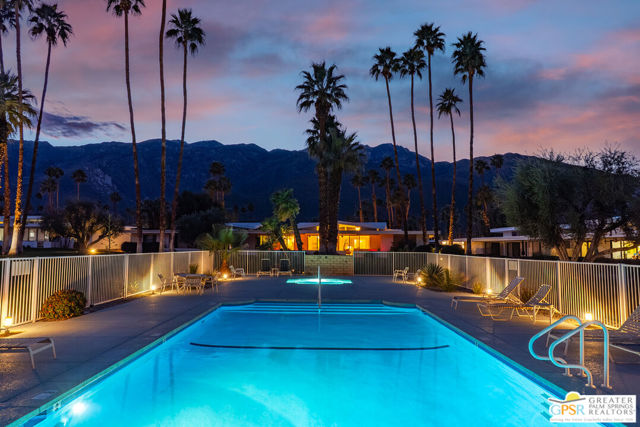 2324 Camino Vida, Palm Springs, CA 92264