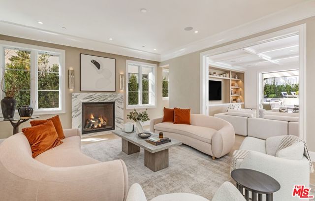 755 Napoli Drive, Pacific Palisades CA: https://media.crmls.org/mediaz/3a777cce-17ae-4205-bc62-137eb8380785.jpg