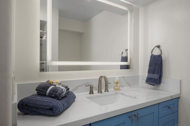1820 Avenida del Mundo, Coronado CA: https://media.crmls.org/mediaz/3a78d9a1-233d-431d-a49f-13d74793d89b.jpg