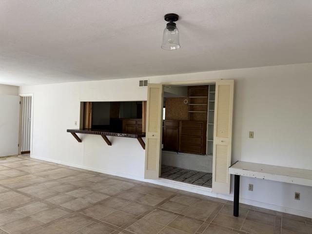 3230 Oak View Lane, Morgan Hill CA: https://media.crmls.org/mediaz/3a78df42-4c48-42fd-b333-8118227a95b9.jpg
