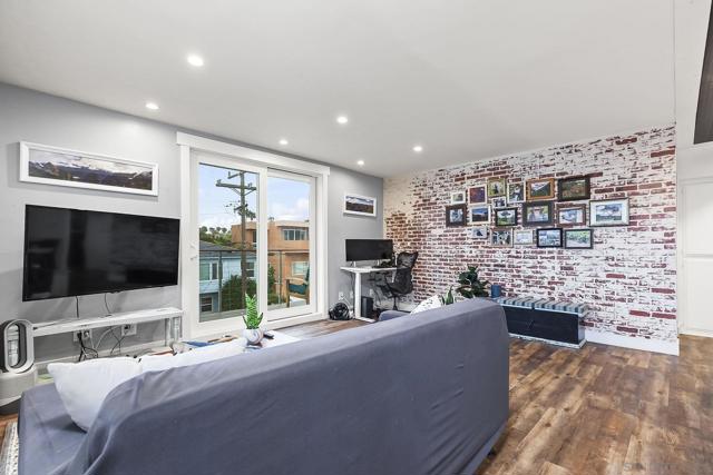 MLS #250030505SD image #13