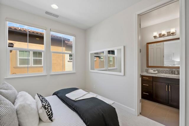483 Rialto, San Jose CA: https://media.crmls.org/mediaz/3a799ee4-b609-4f09-8cf8-b020f8014d78.jpg