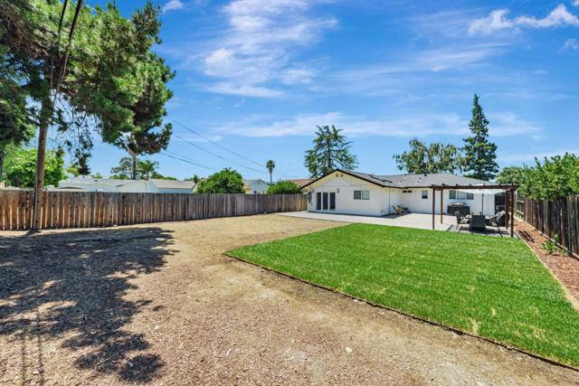 890 Wainwright Drive, San Jose CA: https://media.crmls.org/mediaz/3a79a788-dd9d-4f95-b662-9c69ddc9f4e9.jpg
