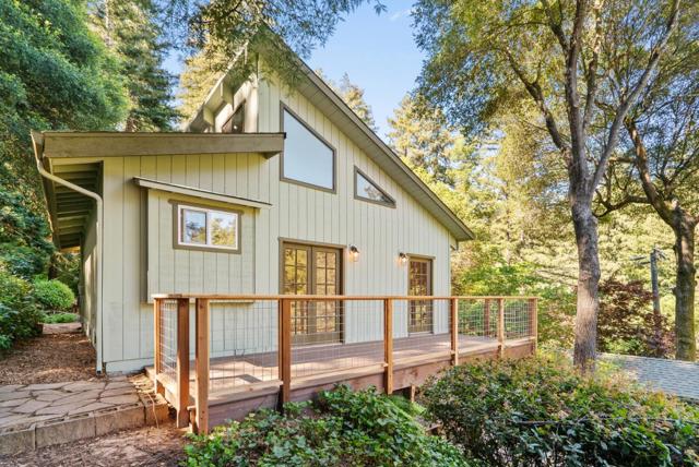 606 Madrona Road, Boulder Creek CA: https://media.crmls.org/mediaz/3a7ae0f3-e0a3-455b-b139-5db40aff63ee.jpg