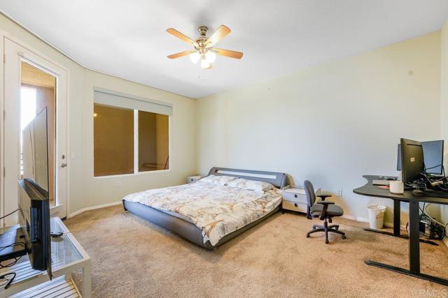Detail Gallery Image 11 of 34 For 4021 Canario St #235,  Carlsbad,  CA 92008 - 3 Beds | 3 Baths