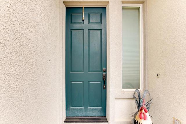 334 Paseo Gularte, San Juan Bautista CA: https://media.crmls.org/mediaz/3a7b7bef-1c67-40fe-bca5-dc8475312f8b.jpg