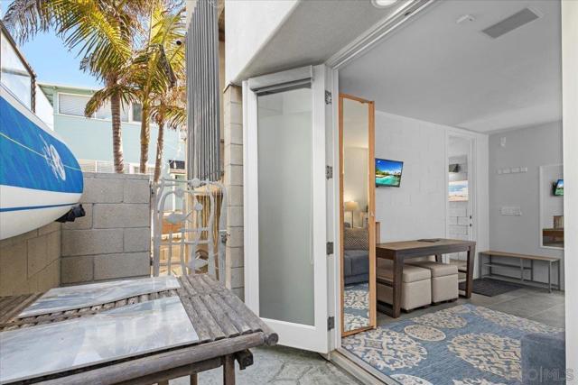 710 Verona Court, San Diego CA: https://media.crmls.org/mediaz/3a7bbff5-7033-4816-aac7-a9c29b7c1d7f.jpg